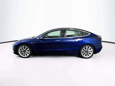 Used 2019 Tesla Model 3 Standard Range Plus RWD image 4
