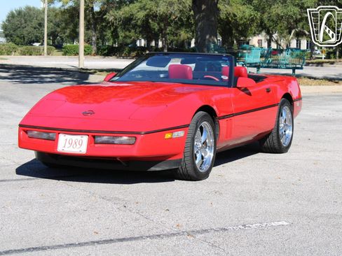 Used 1989 Chevrolet Corvette Convertible image 10