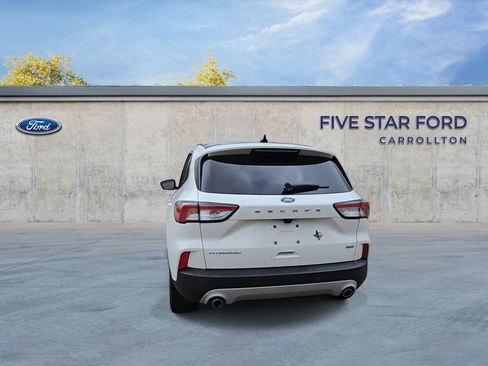 Used 2020 Ford Escape Titanium w/ Titanium Premium Package 2.0 image 7