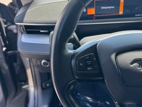 Used 2021 Ford Mustang Mach-E Select w/ Comfort/Appearance Package AWD/4WD image 17