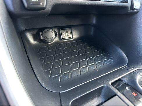 Used 2025 Toyota RAV4 LE image 27