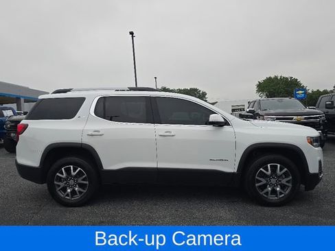 Used 2023 GMC Acadia SLT image 4