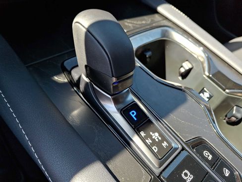 Used 2025 Lexus RX 350 Premium w/ Accessory Package AWD/4WD image 12