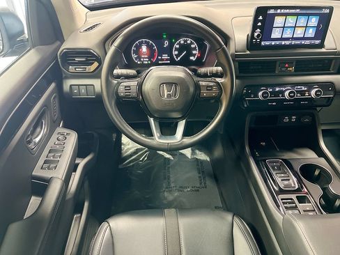 Used 2025 Honda Pilot EX-L image 21