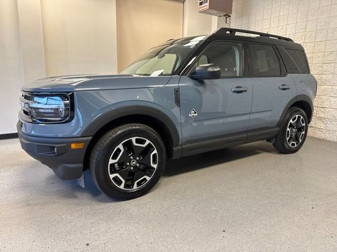 Used 2024 Ford Bronco Sport Outer Banks AWD/4WD image 38