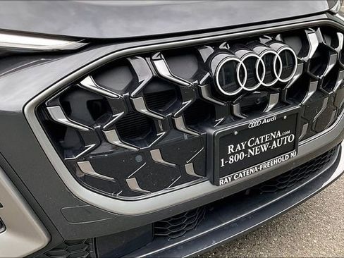 Used 2025 Audi Q5 Premium Plus w/ Premium Plus AWD/4WD image 33