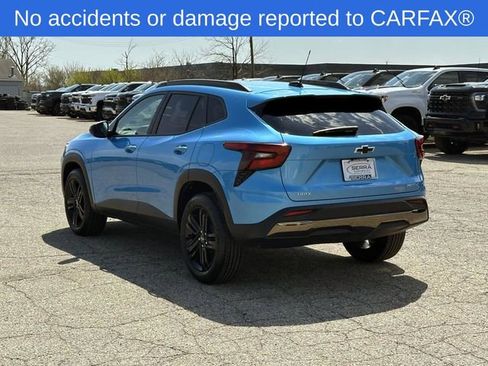 Certified 2025 Chevrolet Trax ACTIV w/ Driver Confidence Package FWD image 3