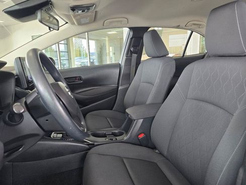 Used 2024 Toyota Corolla LE FWD image 19