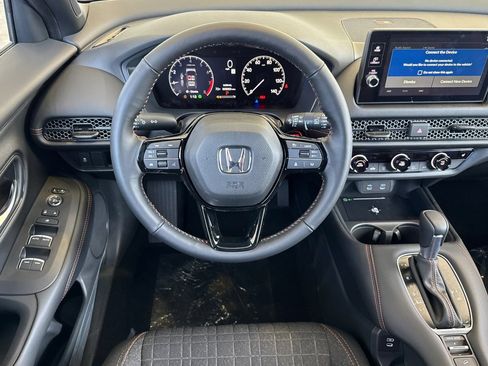 Used 2026 Honda HR-V Sport image 14