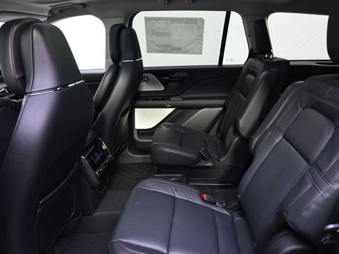 New 2026 Lincoln Aviator Reserve image 21