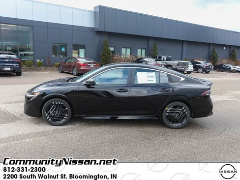 New 2026 Nissan Sentra SR w/ SR All Weather Package FWD image 3