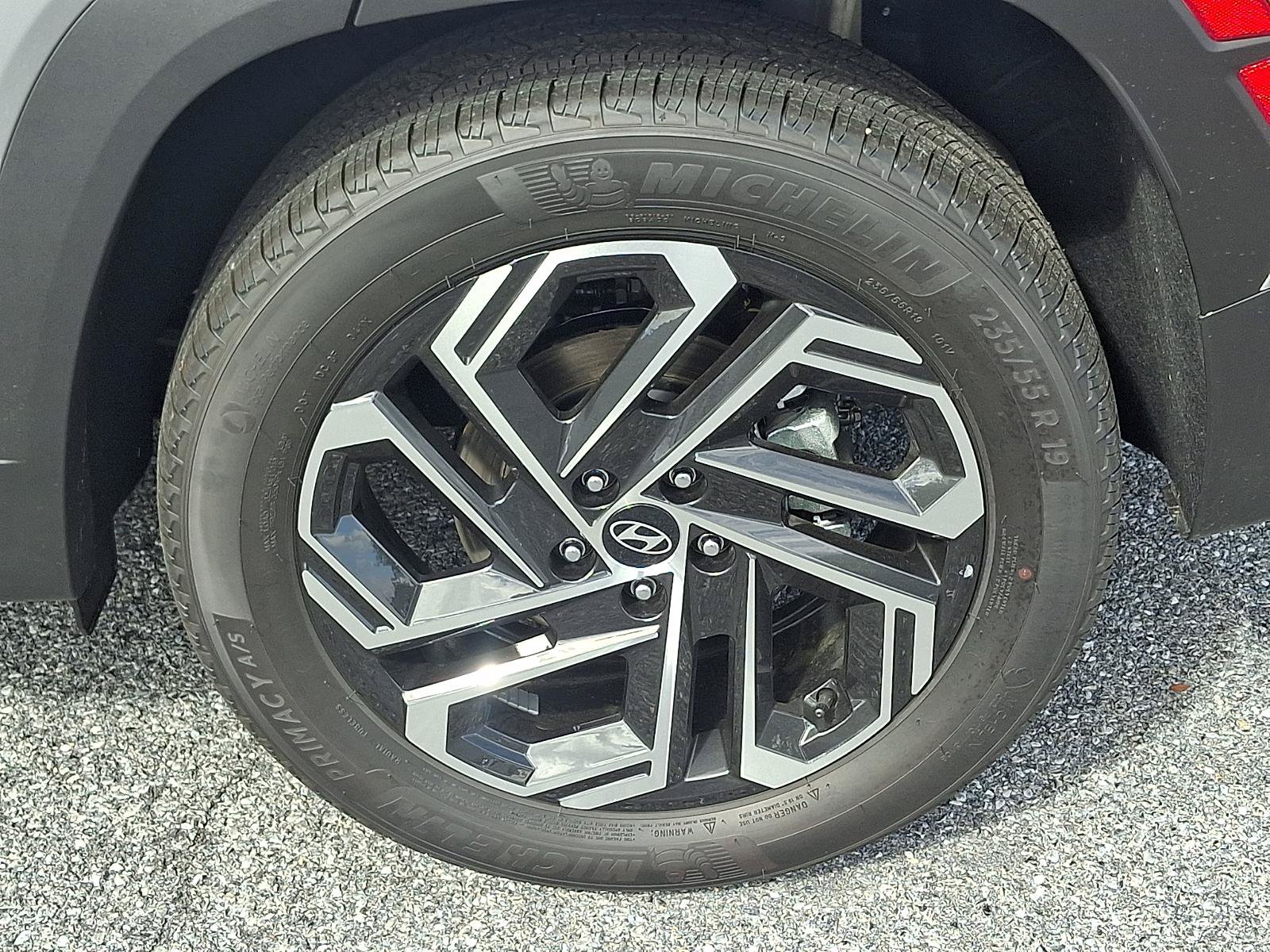 New 2026 Hyundai Tucson Limited w/ Tow & Go Package AWD/4WD image 5