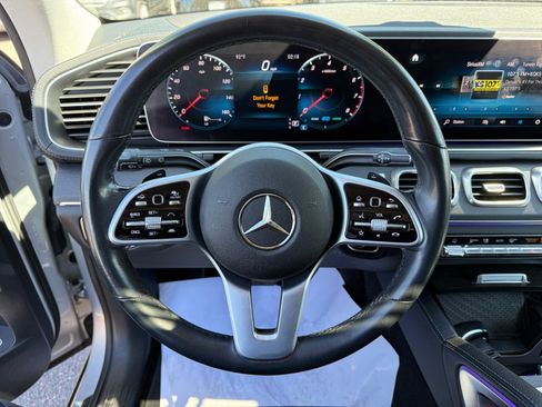 Used 2020 Mercedes-Benz GLS 450 4MATIC image 9
