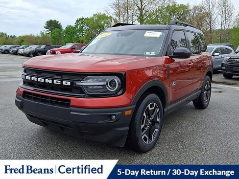 Certified 2022 Ford Bronco Sport Outer Banks w/ Tech Package AWD/4WD image 4