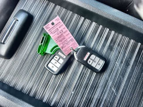 Used 2023 Honda Passport EX-L image 21