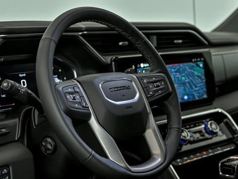 New 2026 GMC Sierra 1500 Denali w/ Denali Reserve Package image 10
