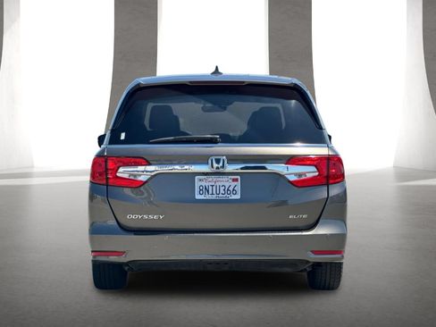 Used 2019 Honda Odyssey Elite image 5