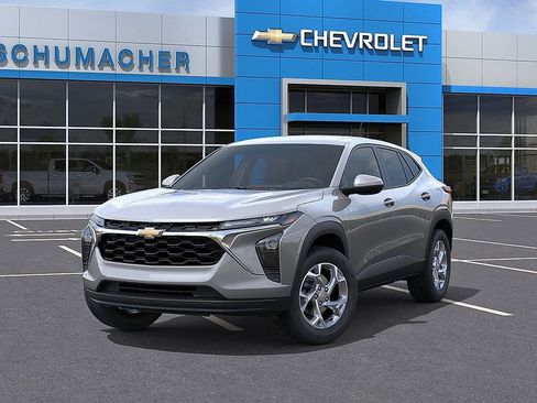 New 2026 Chevrolet Trax LS FWD image 6