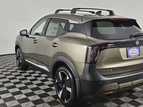 New 2026 Nissan Kicks SR w/ Cold Weather Package image 6