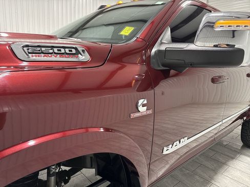 Used 2023 RAM 2500 Limited image 33