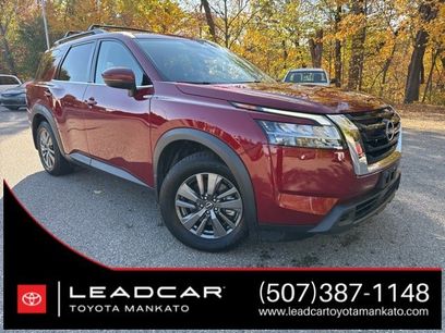 Used 2022 Nissan Pathfinder SV w/ SV Premium Package