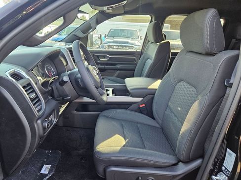 New 2026 RAM 1500 Big Horn AWD/4WD image 12