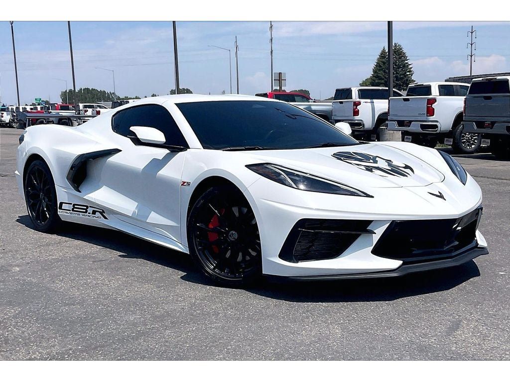 Used 2024 Chevrolet Corvette Stingray Preferred Cpe w/ Z51 Performance Package RWD image 2