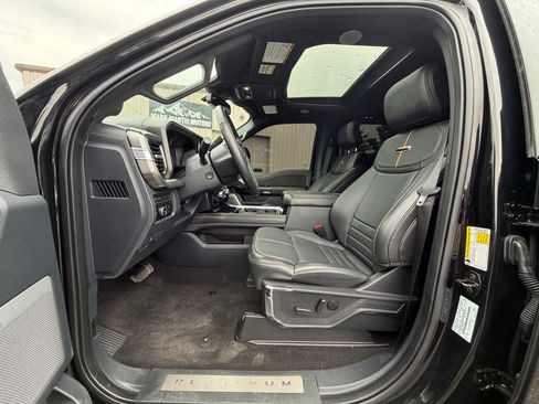 Used 2023 Ford F450 Platinum w/ FX4 Off-Road Package AWD/4WD image 3