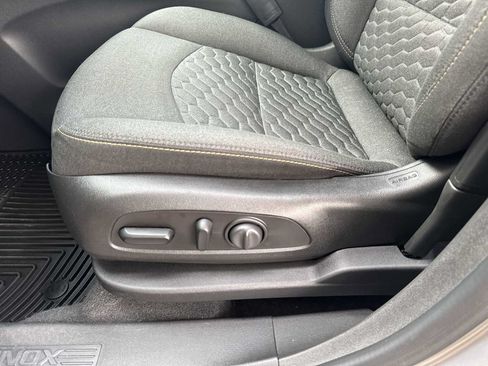Certified 2019 Chevrolet Equinox LT FWD image 18