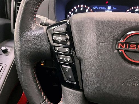 Certified 2022 Nissan Frontier PRO-4X w/ Technology Package image 17