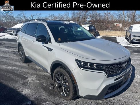 Certified 2023 Kia Sorento SX Prestige image 2
