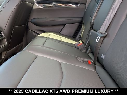 Used 2025 Cadillac XT5 Premium Luxury w/ LPO, Floor Liner Package AWD/4WD image 3