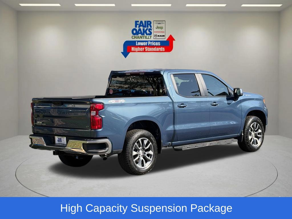 Used 2024 Chevrolet Silverado 1500 LT AWD/4WD image 8