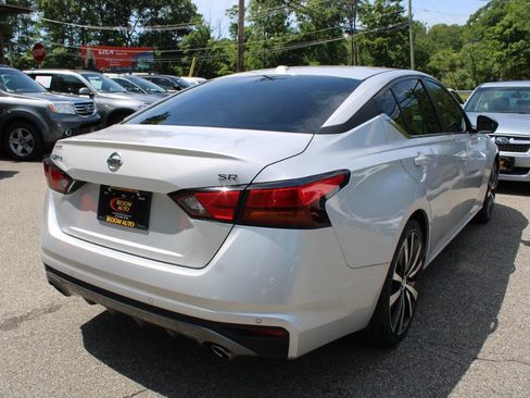 Used 2020 Nissan Altima 2.5 SR FWD image 8