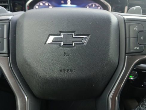 Used 2026 Chevrolet Silverado 1500 ZR2 AWD/4WD image 5