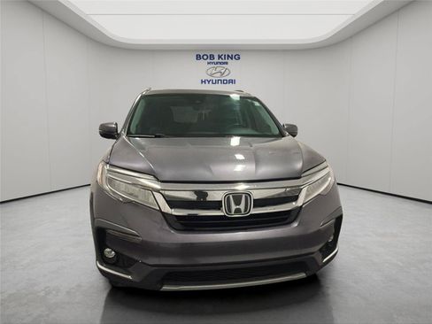 Used 2022 Honda Pilot Touring image 8