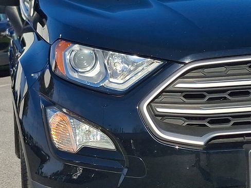 Used 2021 Ford EcoSport SE w/ SE Convenience Package image 9