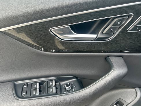 Used 2020 Audi Q7 3.0T Premium Plus image 10