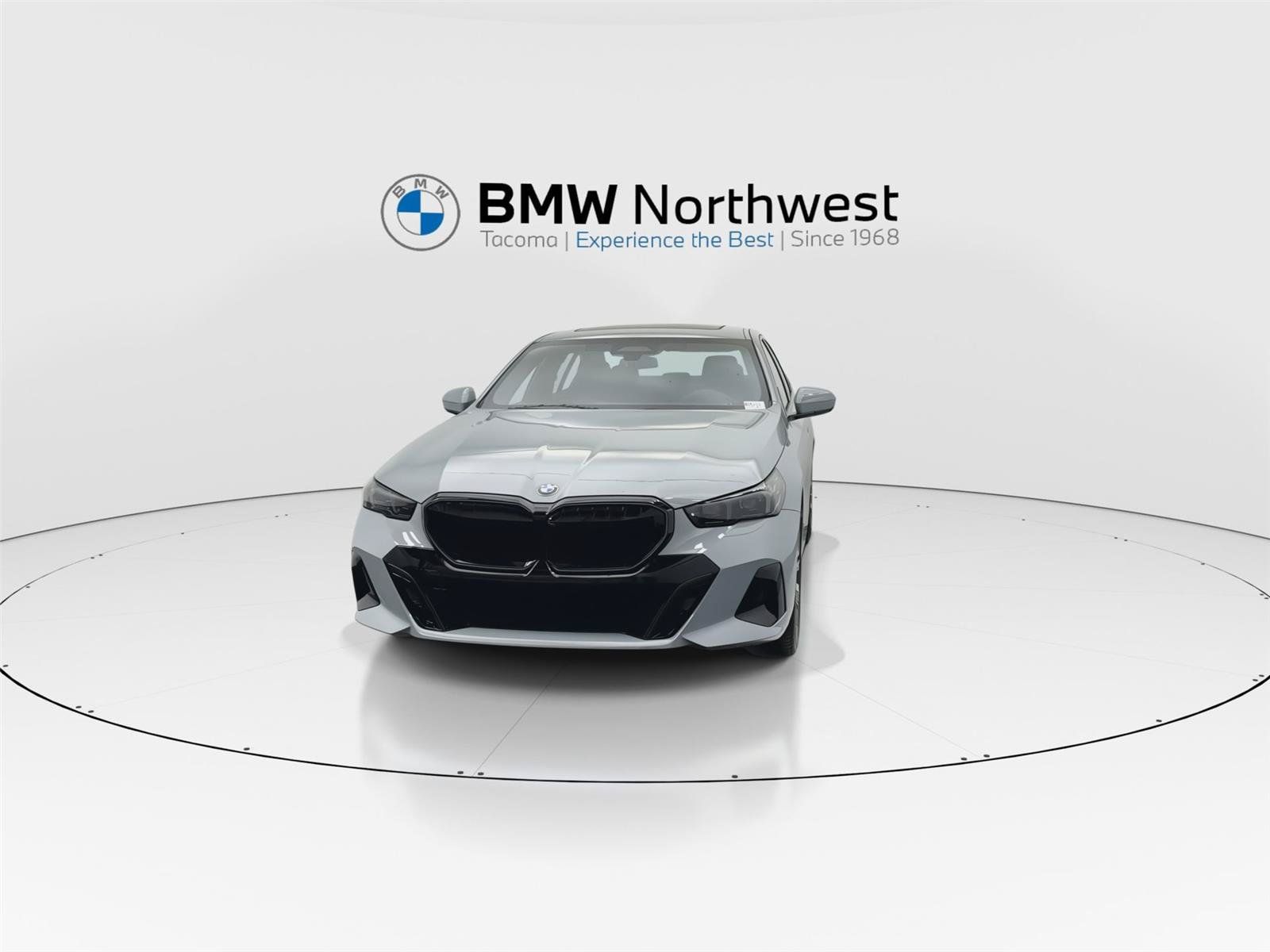 New 2026 BMW 530i w/ M Sport Package RWD image 8