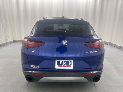 Used 2023 Alfa Romeo Stelvio Ti w/ Active Assist Plus Package image 5