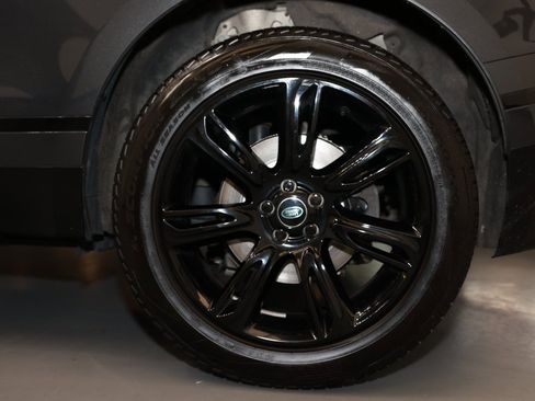 Used 2023 Land Rover Range Rover Velar R-Dynamic S image 25