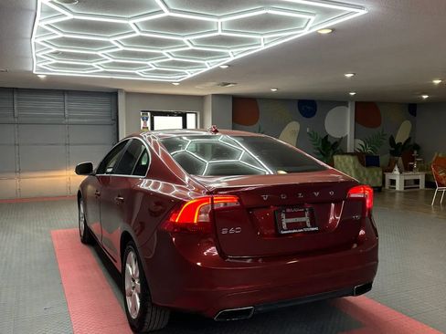 Used 2016 Volvo S60 T5 Premier FWD image 4