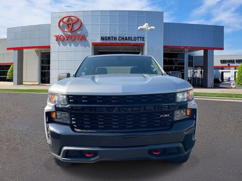Used 2021 Chevrolet Silverado 1500 Custom Trail Boss AWD/4WD image 2