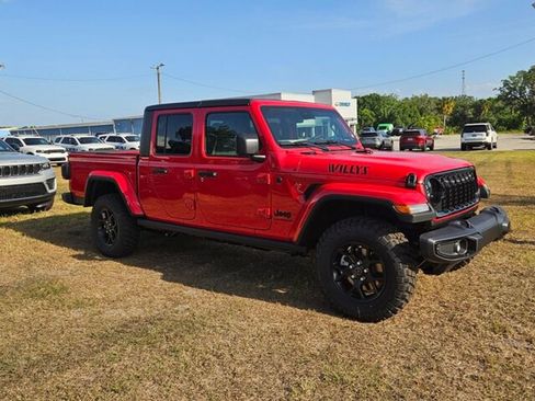 New 2025 Jeep Gladiator Willys image 2