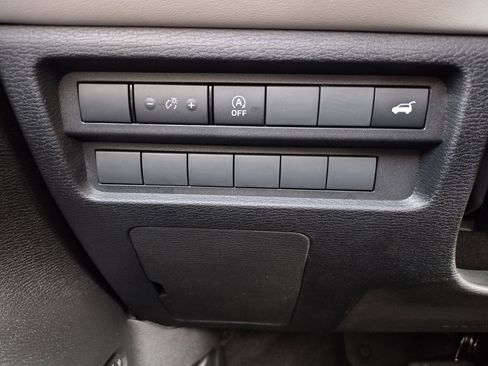 New 2026 Mitsubishi Outlander SE image 22