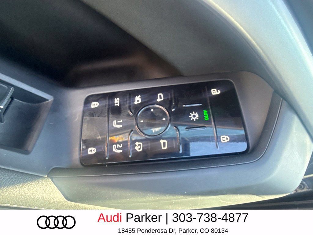 Used 2025 Audi Q5 Premium w/ Convenience Package AWD/4WD image 14