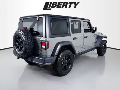 Used 2022 Jeep Wrangler Unlimited Sport image 7