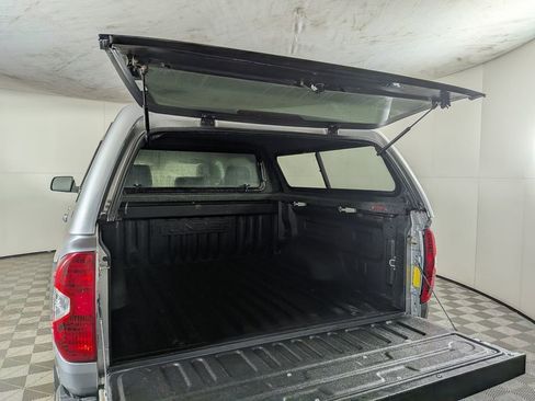 Used 2020 Toyota Tundra Limited w/ Limited Premium Package image 9