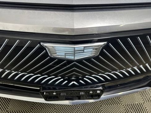 Used 2024 Cadillac Lyriq Tech image 9