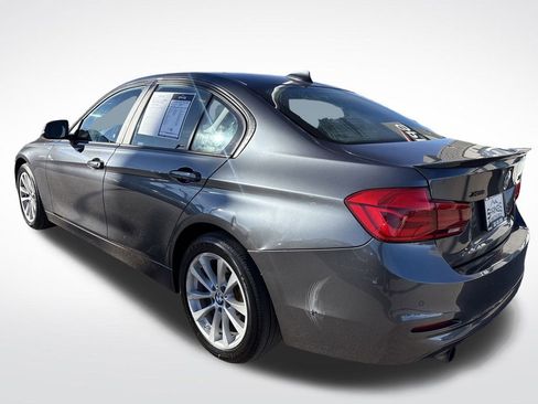 Used 2016 BMW 320i xDrive Sedan image 3